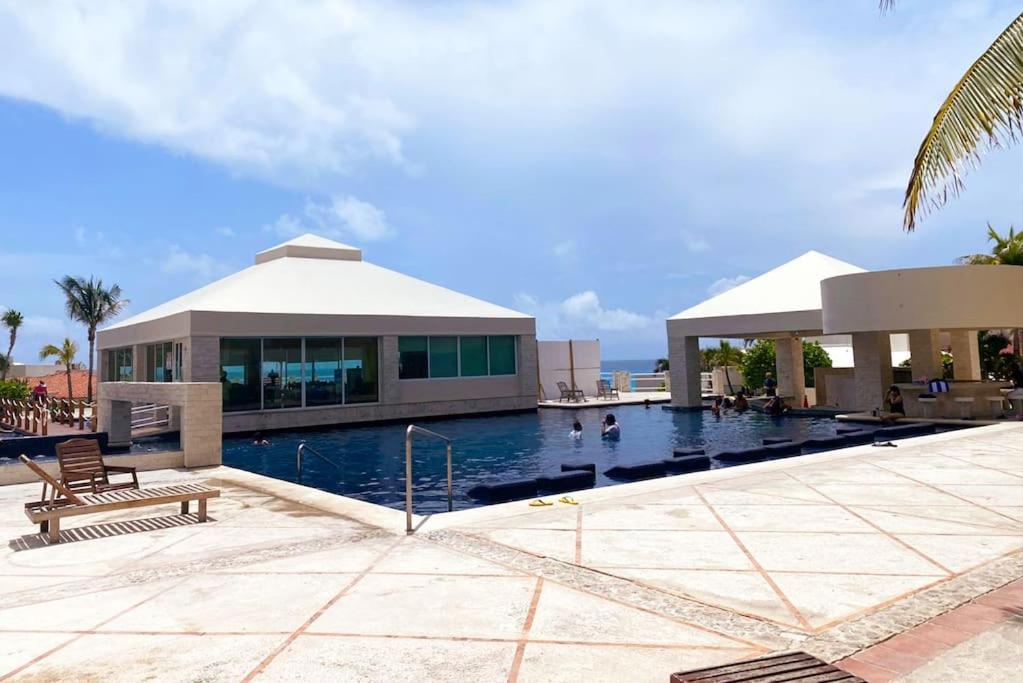 Cancun Studio - Steps To Beach And Water Fun Exterior foto