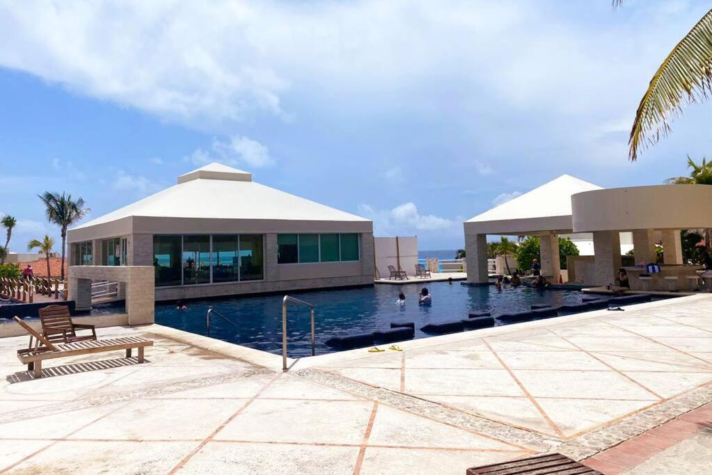 Cancun Studio - Steps To Beach And Water Fun Exterior foto